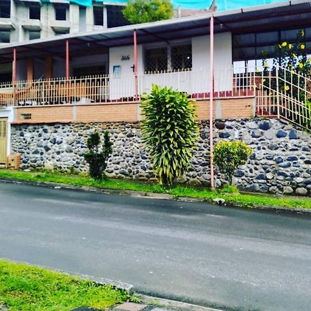 סנטה רוזה דה כבאל Hostal Spa Casa De Piedra Con Jacuzzi מראה חיצוני תמונה