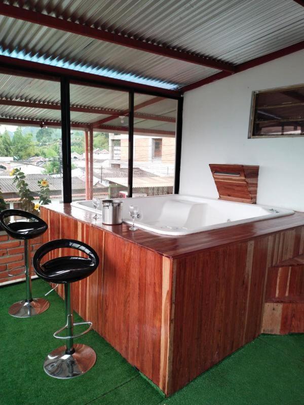 סנטה רוזה דה כבאל Hostal Spa Casa De Piedra Con Jacuzzi מראה חיצוני תמונה