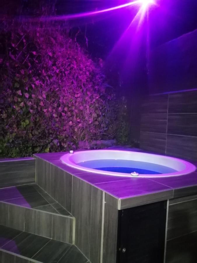 סנטה רוזה דה כבאל Hostal Spa Casa De Piedra Con Jacuzzi מראה חיצוני תמונה
